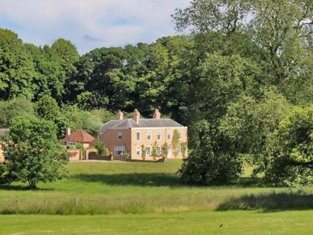 House for sale in Ash, Kent