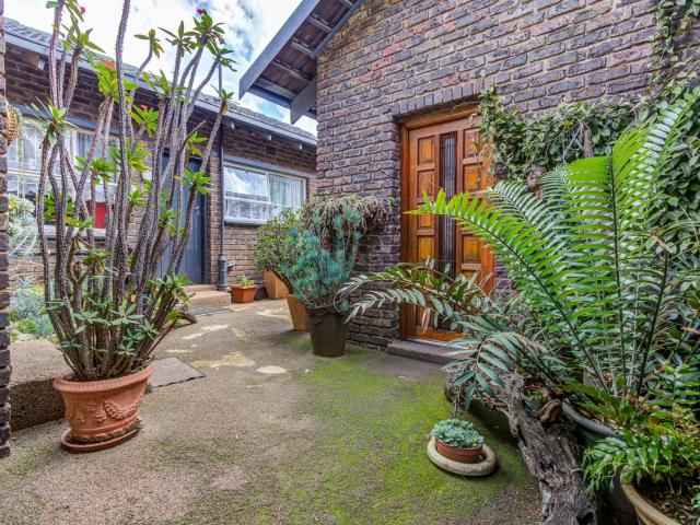 House for sale in Edleen, Ekurhuleni