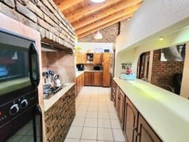 House for sale in Edleen, Ekurhuleni