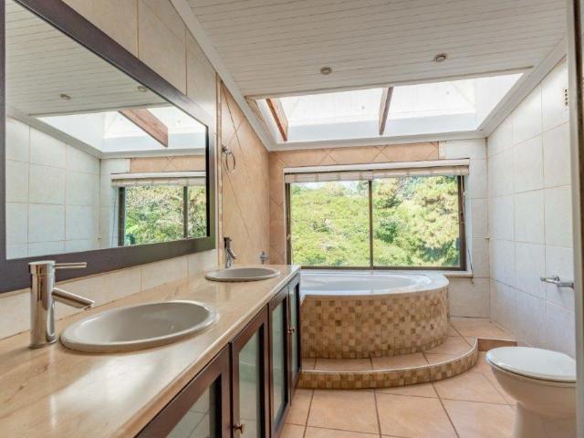 House for sale in Winston Park, Kwazulu-natal