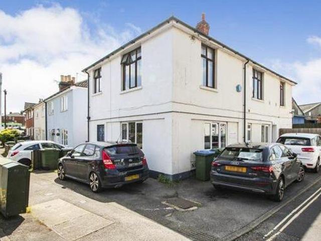 House for sale in Chilworth Old Village, Test Valley