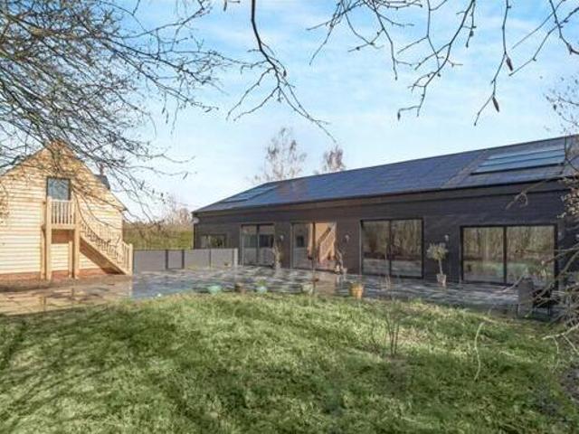 House for sale in Key Street, Suffolk