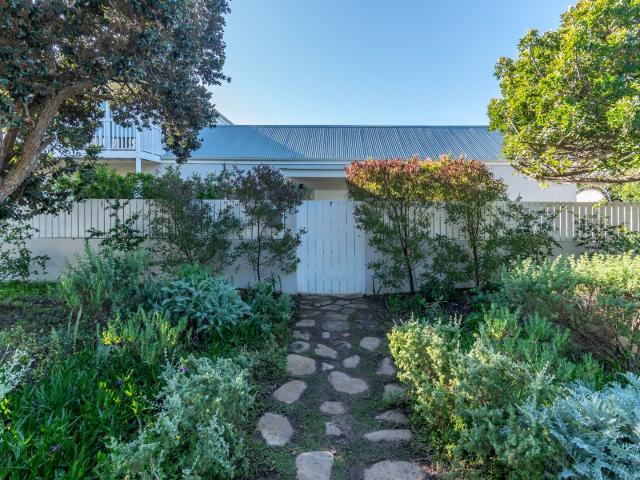 House for sale in Simons Town, Western Cape