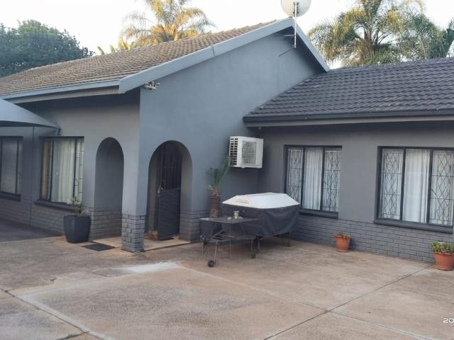 House for sale in Waterkloof, Gauteng