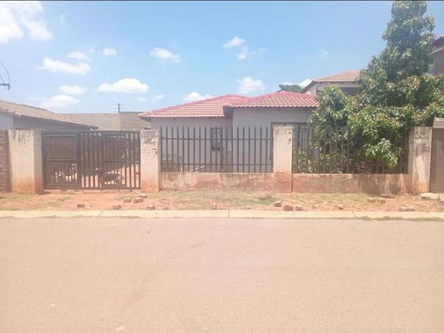 House for sale in Soweto, Gauteng