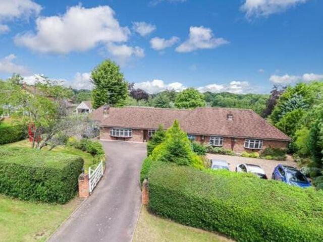 House for sale in Batchworth, Hertfordshire