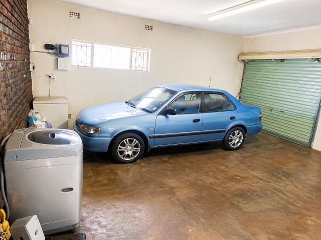House for sale in Vosloorus, Gauteng