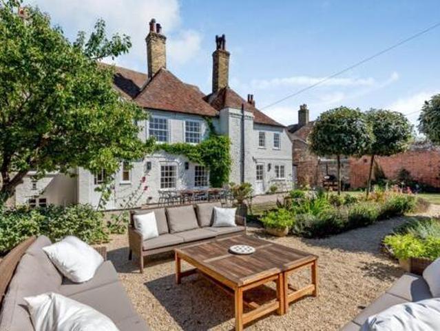 House for sale in Sandwich, Ash