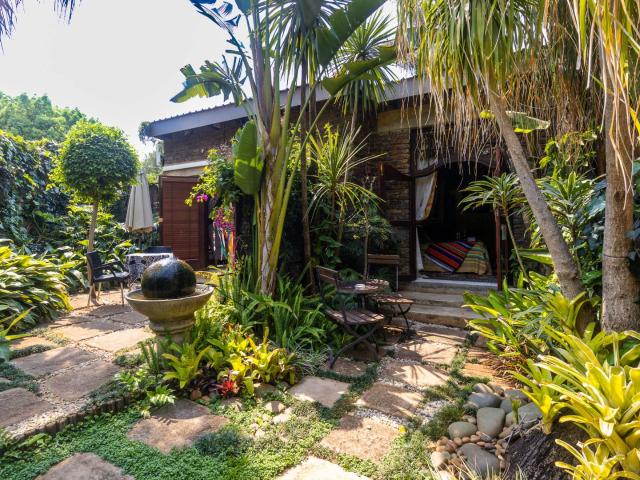 House for sale in Hartbeespoort Dam Nature Reserve, North West