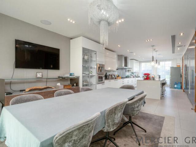 House for sale in Highgate, Greater London