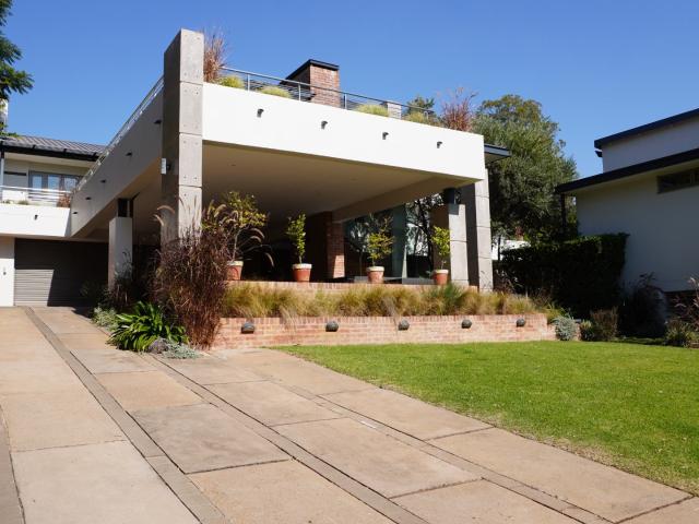 House for sale in Waterkloof, Gauteng