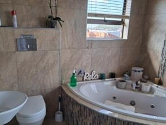 House for sale in Vosloorus, Gauteng