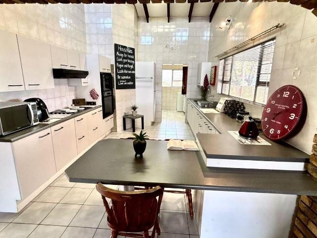 House for sale in Waterkloof, Gauteng