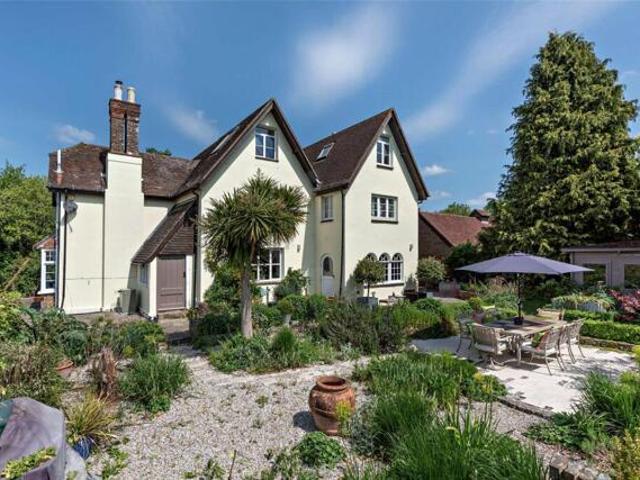 House for sale in Goose Green, Horsham