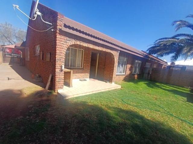 House for sale in Dr Kenneth Kaunda, North West
