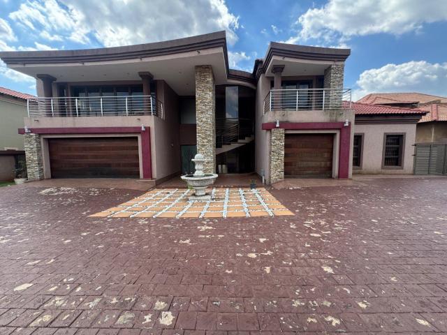 House for sale in Akasia, Gauteng