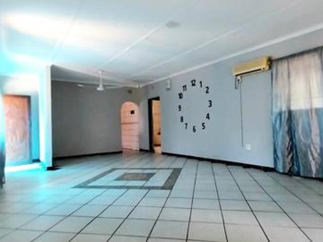 House for sale in UMhlathuze Municipality, Kwazulu-natal