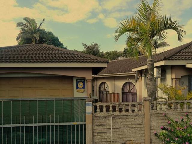 House for sale in UMhlathuze Municipality, Kwazulu-natal