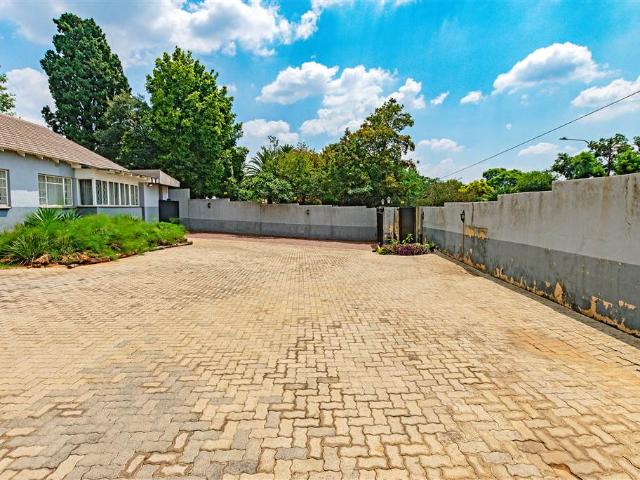 House for sale in Vosloorus, Gauteng