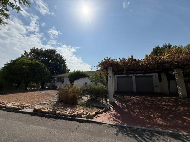 House for sale in Cape Town, Western Cape
