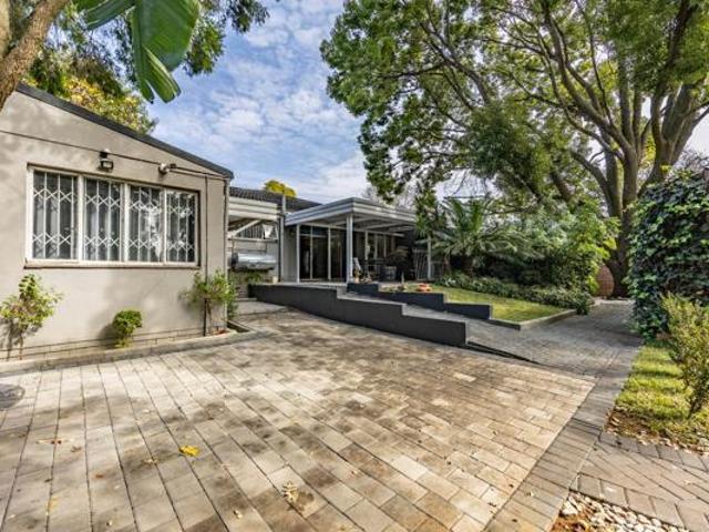 House for rent in Waterkloof, Gauteng
