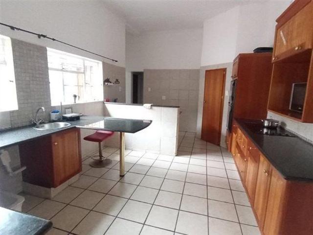 House for rent in Waterkloof, Gauteng