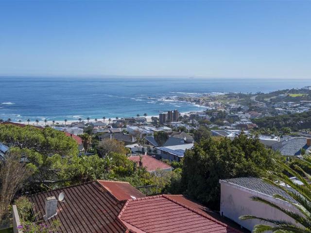 House for sale in Cape Town, Atlantic Seaboard