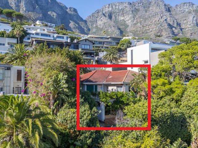 House for sale in Cape Town, Western Cape