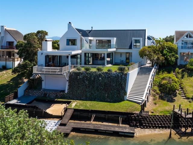 House for sale in Cape St Francis, Eastern Cape
