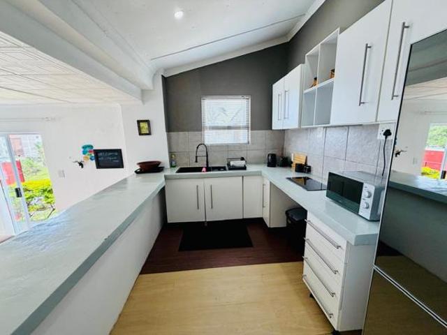 House for sale in Hibberdene, Hibiscus Coast Local Municipality