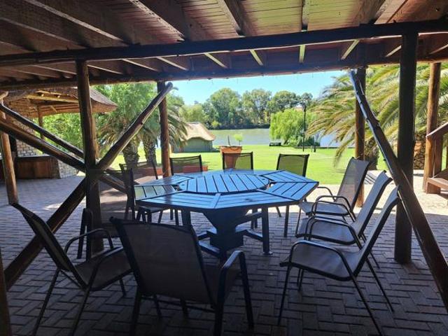House for sale in Dr Ruth Segomotsi Mompati District Municipality, North West