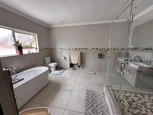 House for rent in Vosloorus, Gauteng