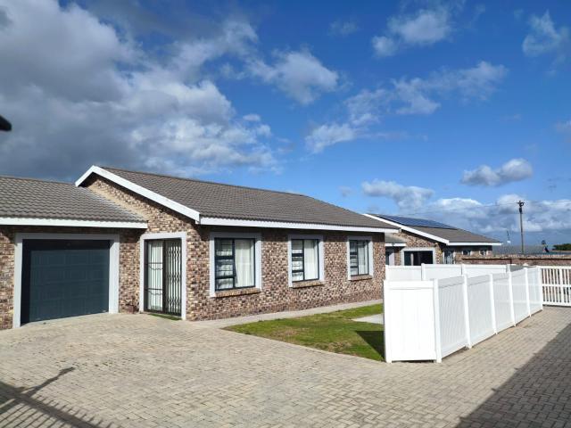 House for sale in Groot Brak Rivier, Western Cape