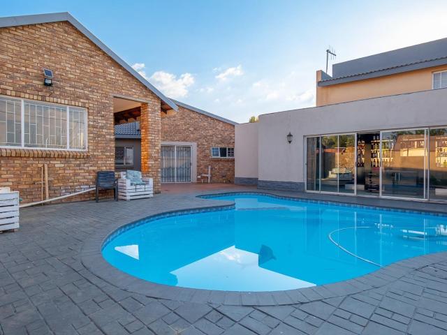 House for sale in Waterkloof, Gauteng
