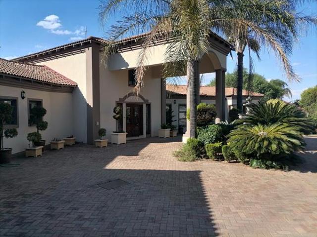 House for sale in Dr Kenneth Kaunda, North West