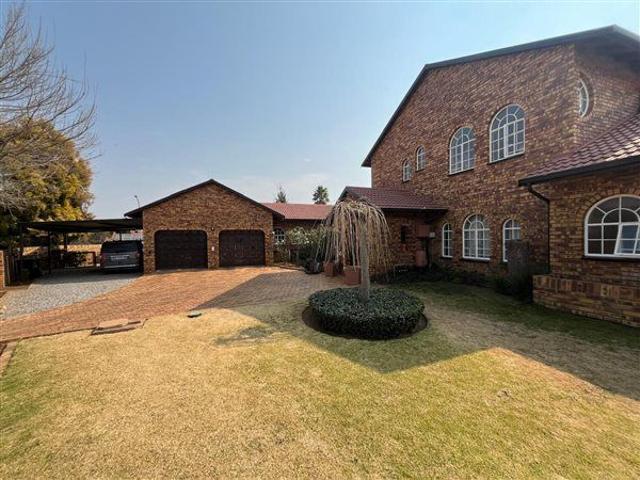 House for rent in Farrarmere, Ekurhuleni