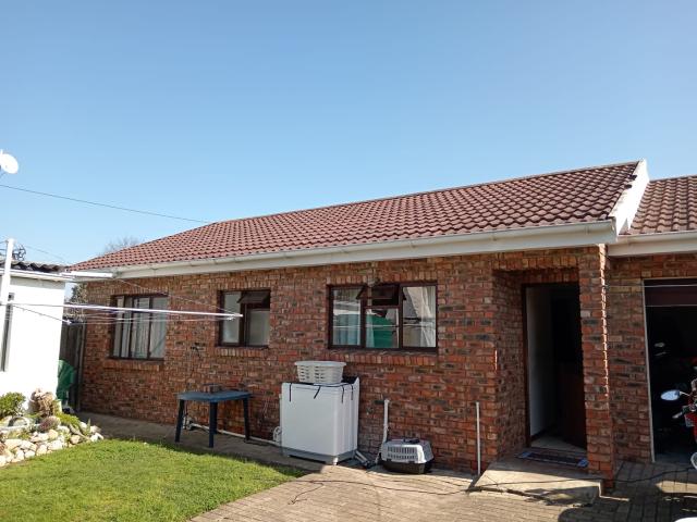 House for sale in Groot Brak Rivier, Western Cape