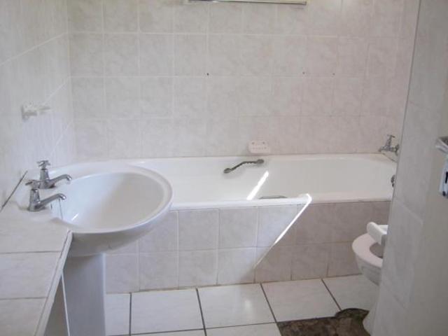 House for sale in Ugu District Municipality, Kwazulu-natal
