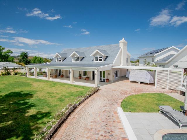 House for sale in Somerset West, City of Cape Town