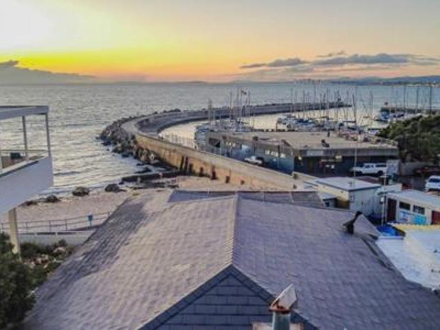 House for sale in Cape Town, Western Cape