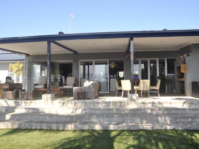 House for sale in Groot Brak Rivier, Western Cape