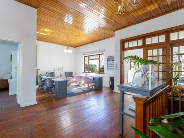 House for sale in Cape Town, Western Cape