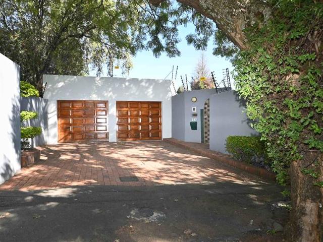 House for rent in Johannesburg, North & Sandton
