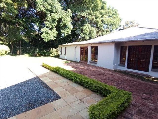 House for rent in Waterkloof, Gauteng