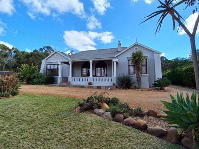 House for sale in Groot Brak Rivier, Western Cape