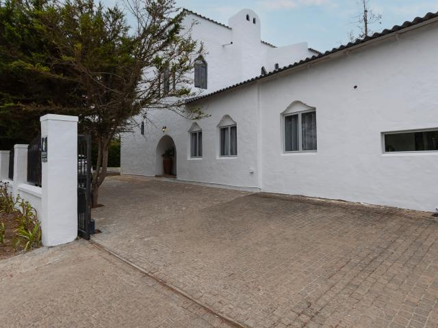 House for sale in Somerset West, City of Cape Town