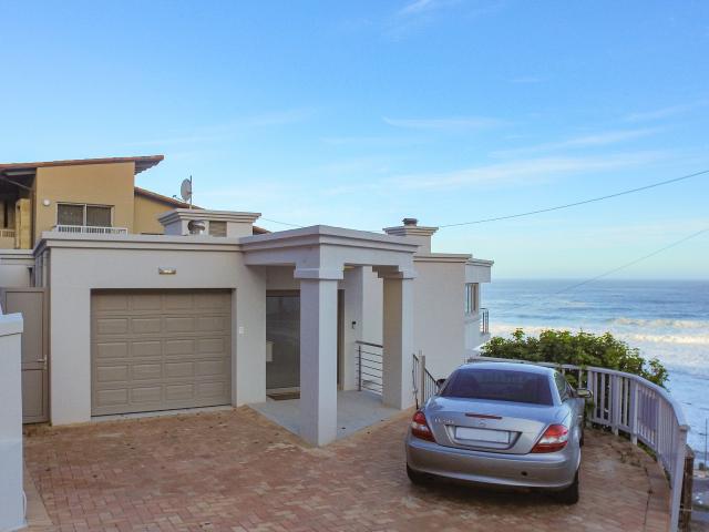 House for sale in Groot Brak Rivier, Western Cape