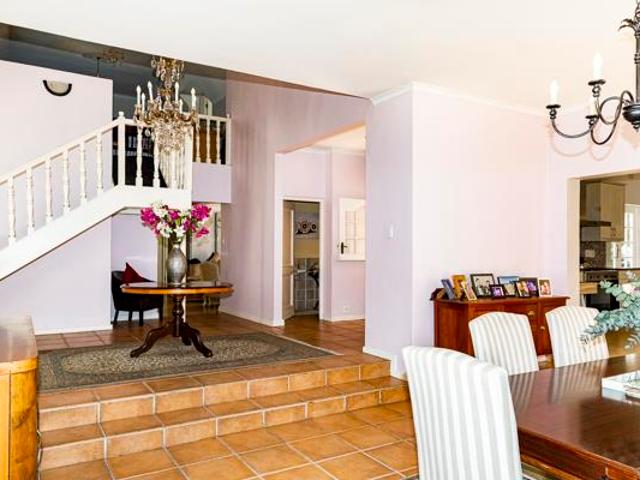 House for sale in Cape Town, Western Cape