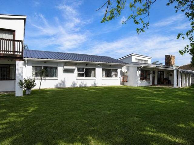 House for sale in Cape St Francis, Eastern Cape