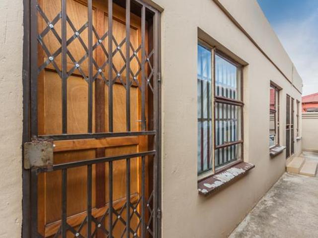 House for sale in West Rand Garden estates, Westonaria Local Municipality